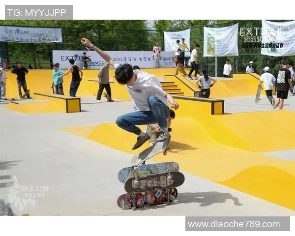 重庆街舞队在滑板精英赛中的速度表现分析与精彩瞬间回顾 重庆街舞队在滑板精英赛中的速度表现分析与精彩瞬间回顾